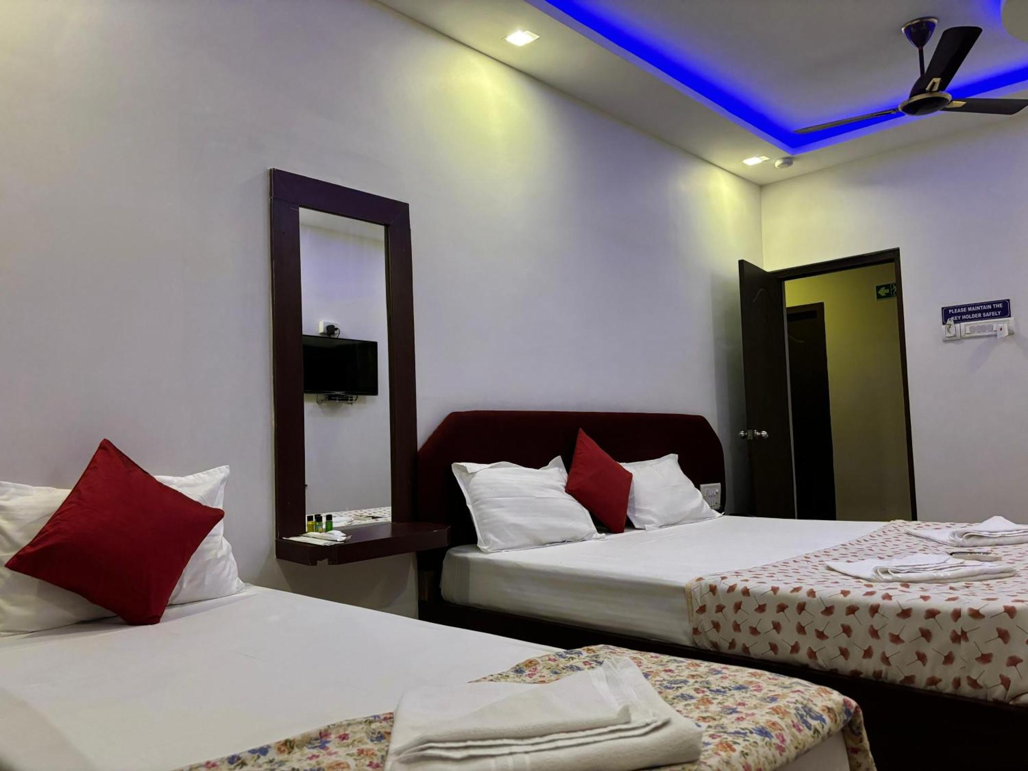 The Tamarind Tree Hotel & Restaurant Shadipur 외부 사진